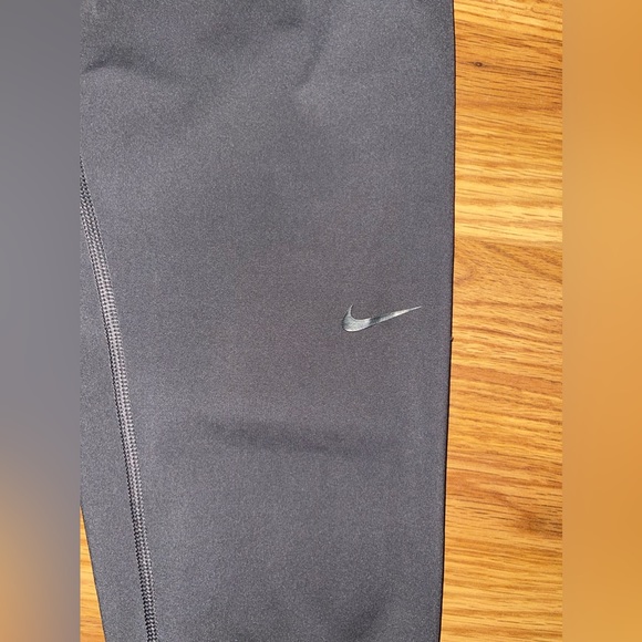 ✔️NIKE PRO✔️ Intertwist Crossover Waist Leggings - Picture 2 of 6